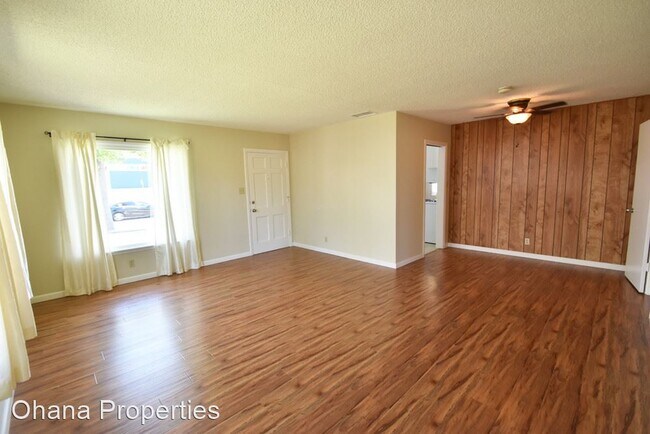 Building Photo - 11009 Santa Gertrudes Ave