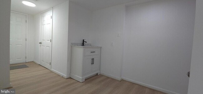 Building Photo - 4905 Brookwood Rd