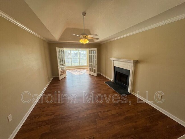 Foto del edificio - 500 Cliffview Ct