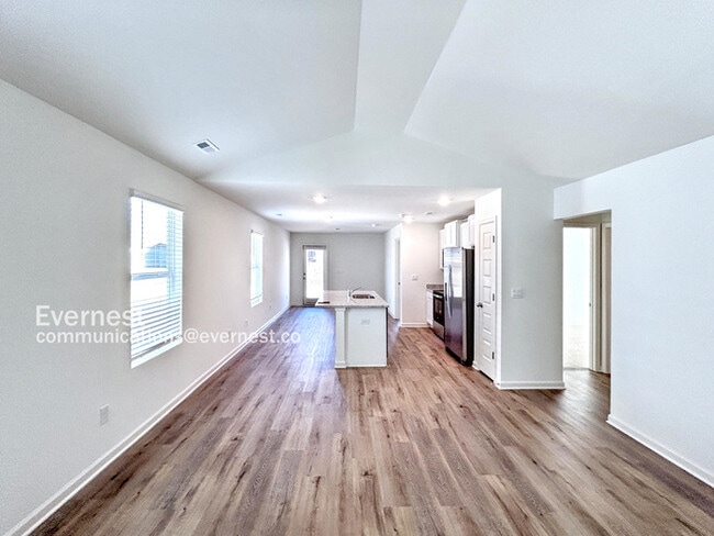 Building Photo - 1440 Long Leaf Ln