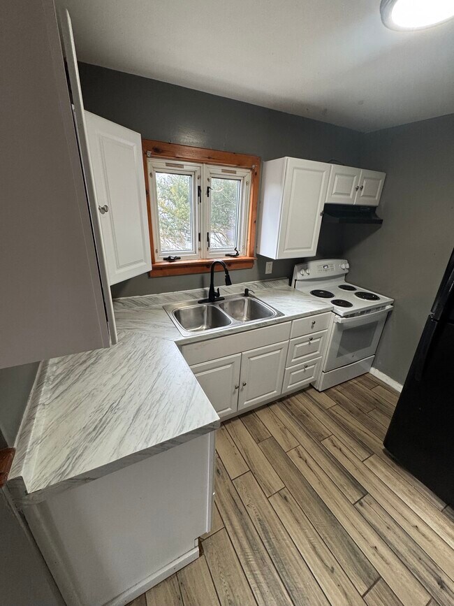 Foto del edificio - 28 York Ave