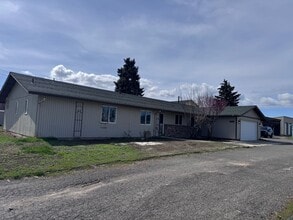 Building Photo - 1518 S 24th Ave