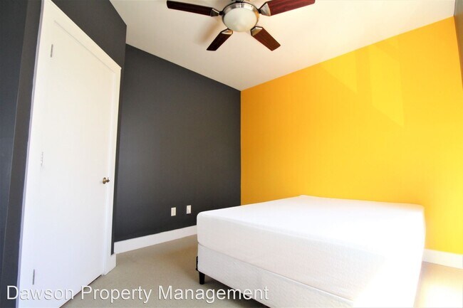 Building Photo - 2 br, 2 bath House - 440 N. McDowell Street