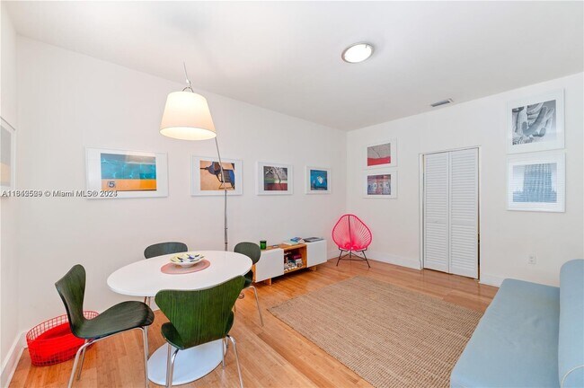 Foto del edificio - 1000 Meridian Ave