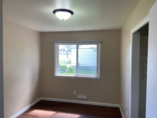 Foto del edificio - 419 N 22nd St
