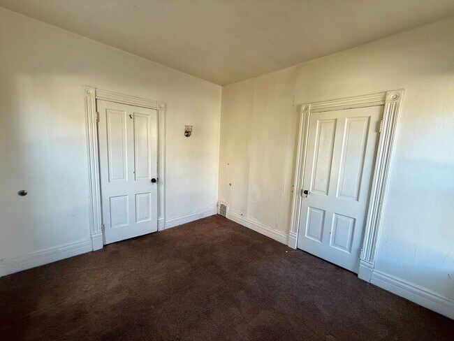 Building Photo - 111 N 3rd Ave