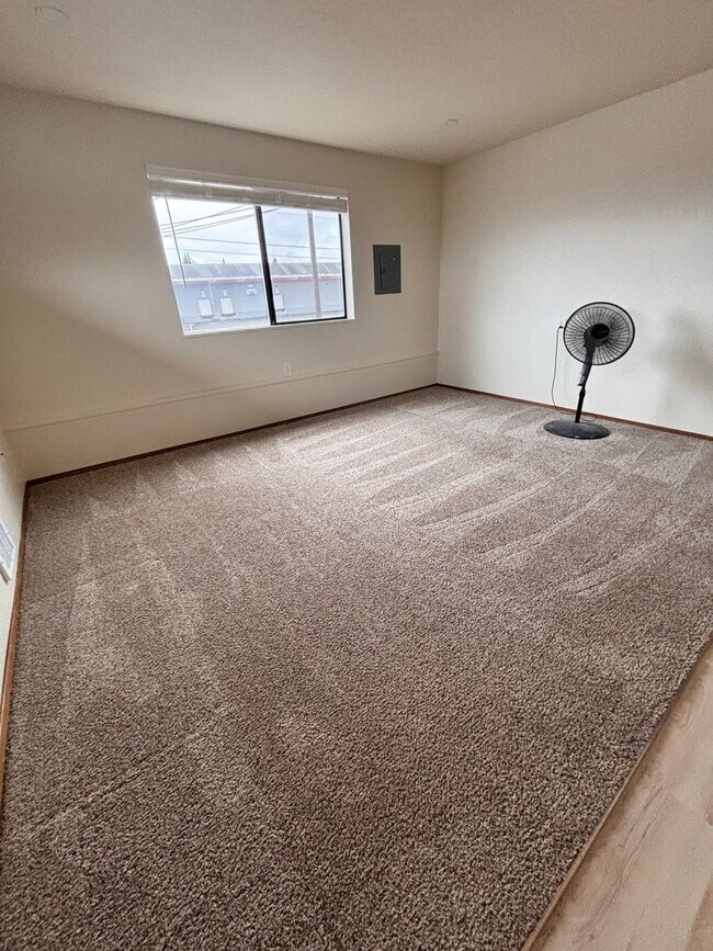 Foto del edificio - Howe Family Properties