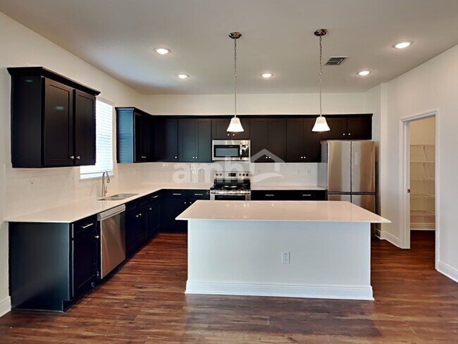 Building Photo - 2757 Ponds Trl