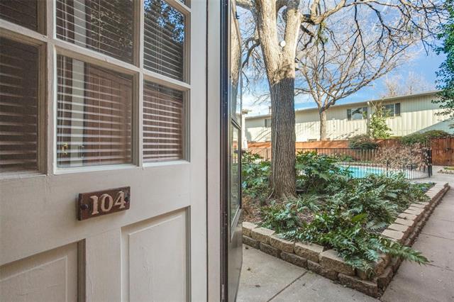 Foto del edificio - 4039 Cole Ave