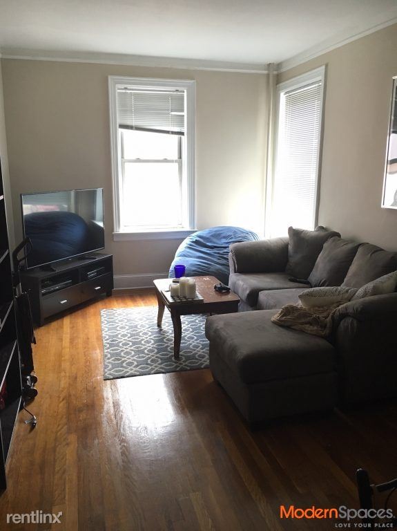 Foto del edificio - 3084 23rd St