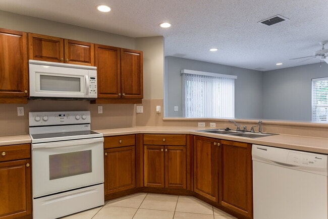 Foto del edificio - 5219 NW 117th Ave
