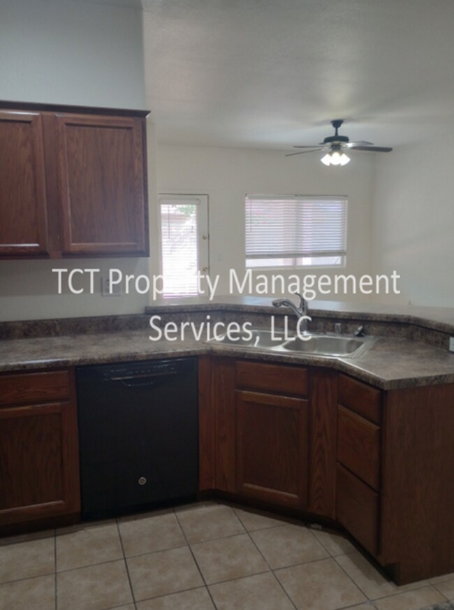Foto del edificio - Coldwater Springs 4 Bed/2 Bath Home For You!