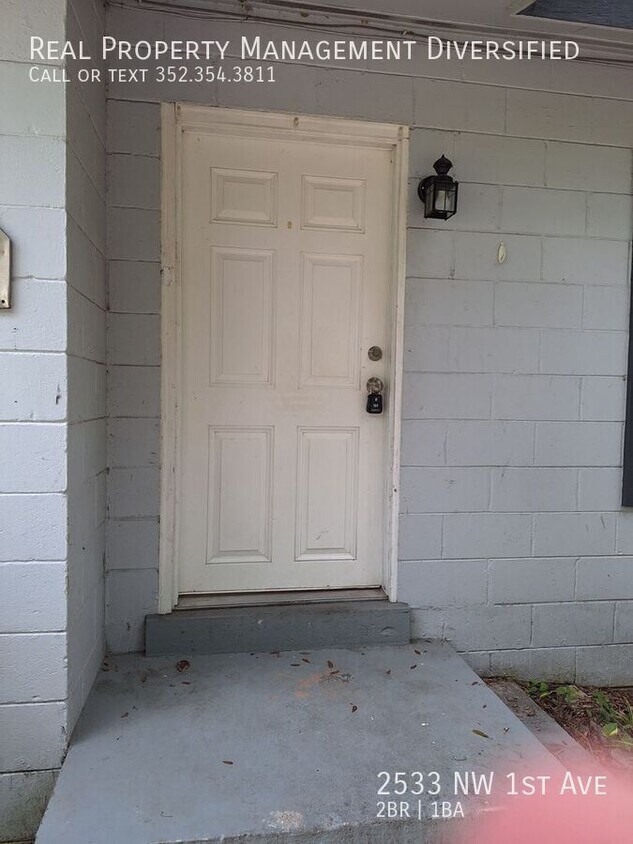 Foto principal - 2533 NW 1st Ave