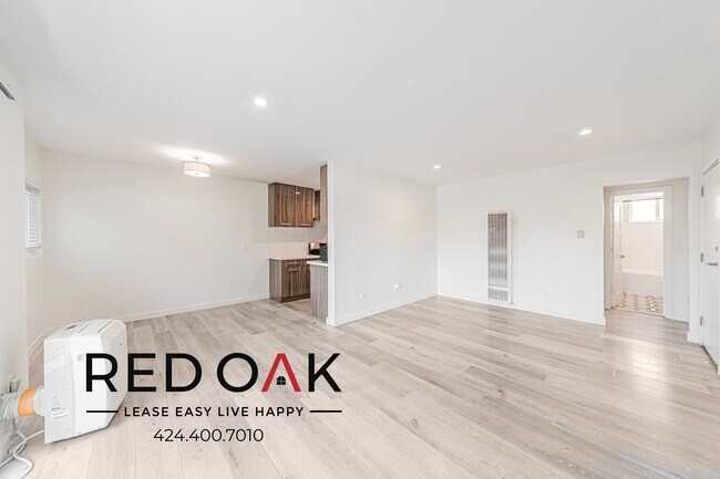Building Photo - 254 Normandie Ave