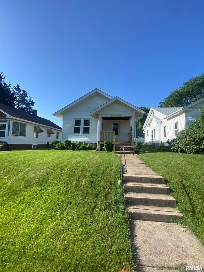 Foto del edificio - 1131 E Garfield St