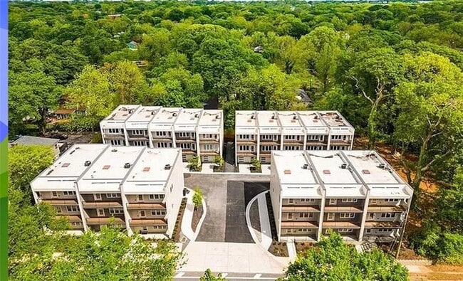 Foto del edificio - 1445 Walker Pl SE