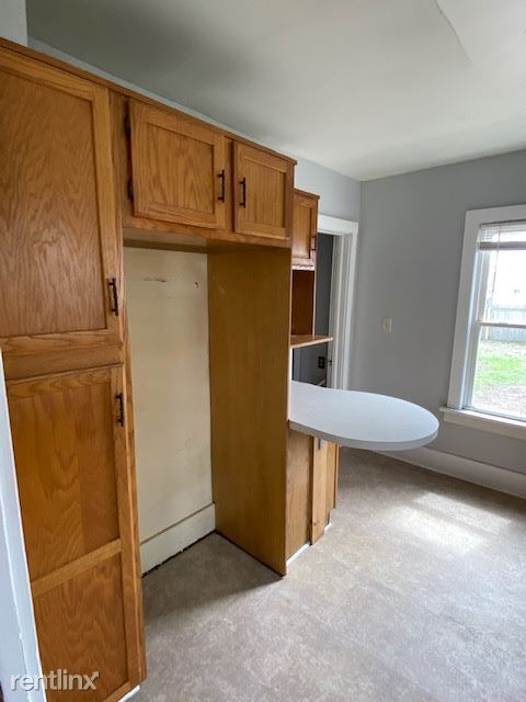 Building Photo - 2 br, 1 bath House - 1103 E Larch Ave