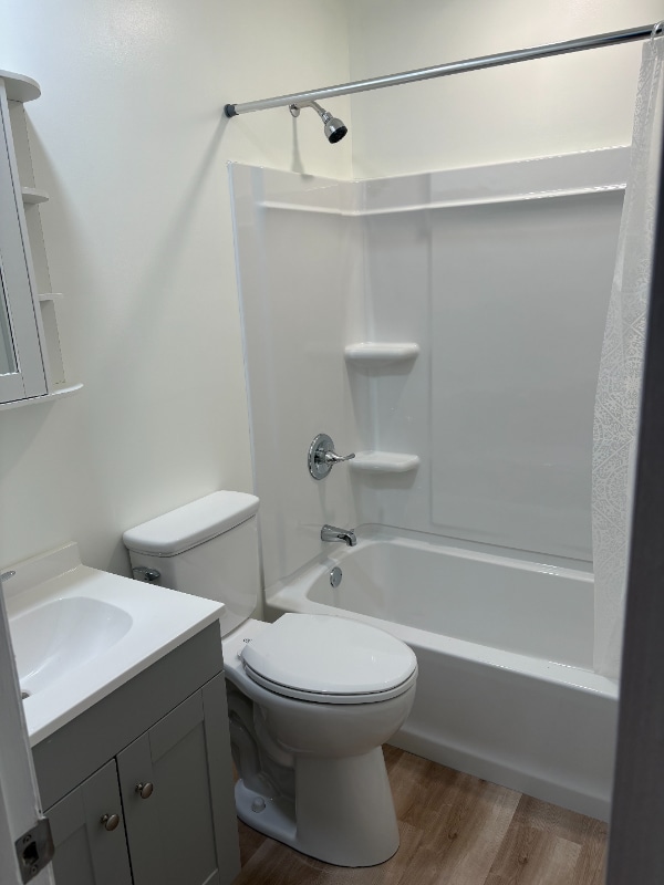 Building Photo - 43859 Bardmore Way