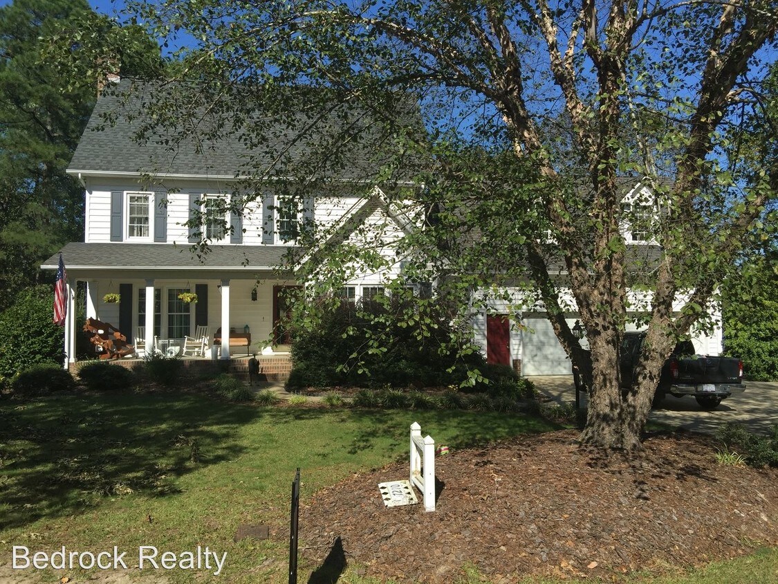 Primary Photo - 7210 Kingfisher Rd