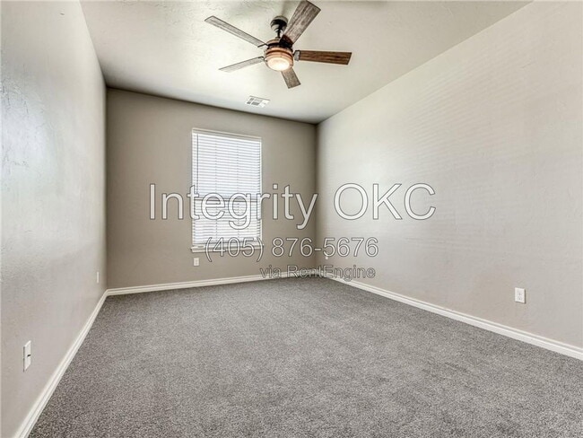Building Photo - 16012 Redstem Wy
