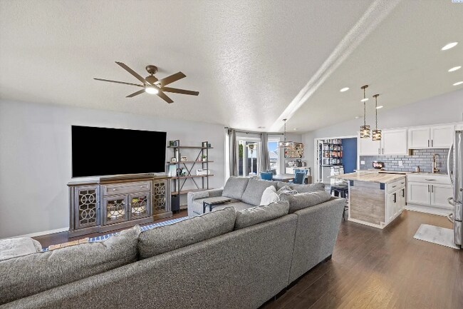 Foto del edificio - 5508 Jefferson Dr