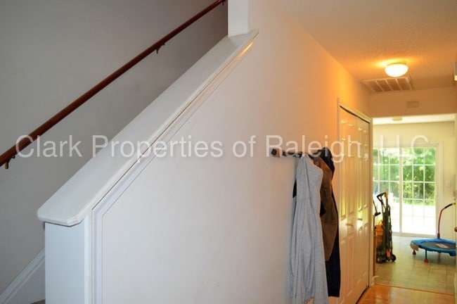 Building Photo - 4806 Tapestry Terrace