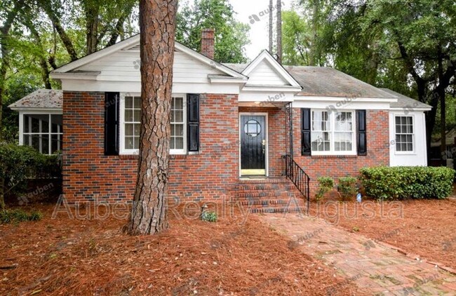 Foto del edificio - 3037 Wrightsboro Rd