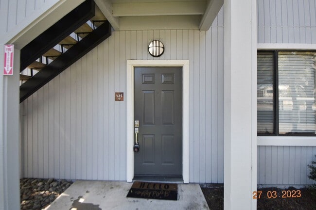 Photo - Beautiful and Quiet Gated Community steps from the Marina! Apartment