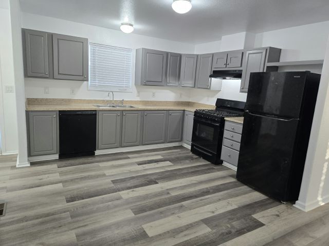 Foto del edificio - 6223 E Sahara Ave