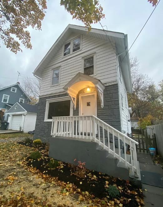 69 E Lowell Ave Akron, OH 44310 – photo 1