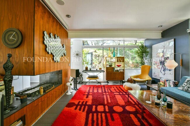 Building Photo - 2 br, 2.5 bath House - 148 Madrone Rd.