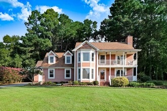 Building Photo - 107 Kelly Dr