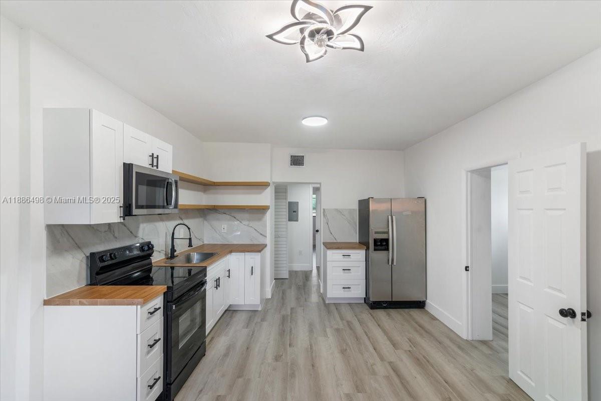 Foto principal - 1120 NW 106th St