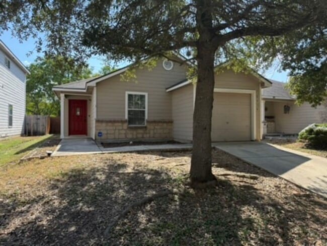 Building Photo - Cozy and conveniently located home ready for immediate move-in