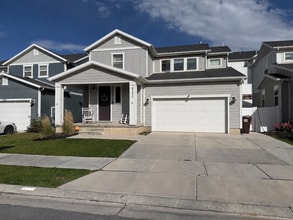 Building Photo - 9277 N Scenic Mountain Dr