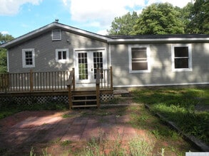 Building Photo - 618 Bean River Rd