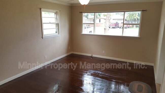 Building Photo - 3805 30th St