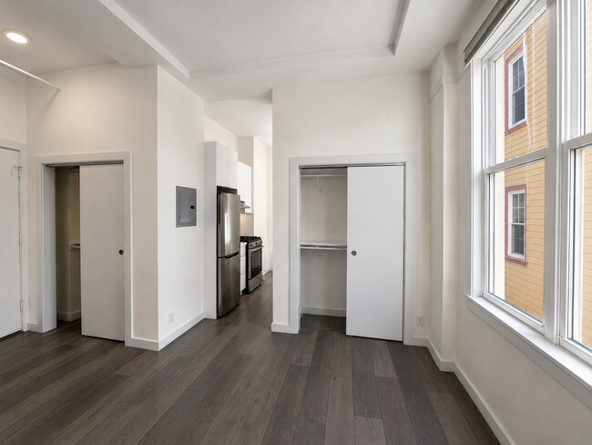Foto del edificio - 626 Powell St