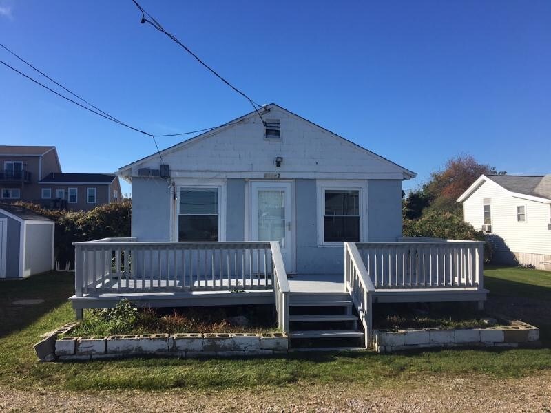 Primary Photo - 811 Ocean Rd