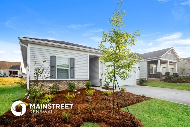 Building Photo - 4015 Honey Locust Dr