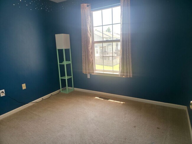 Foto del edificio - 1227 Rockland Ct