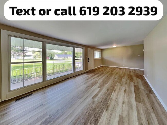 Foto del edificio - 4450 177th Pl