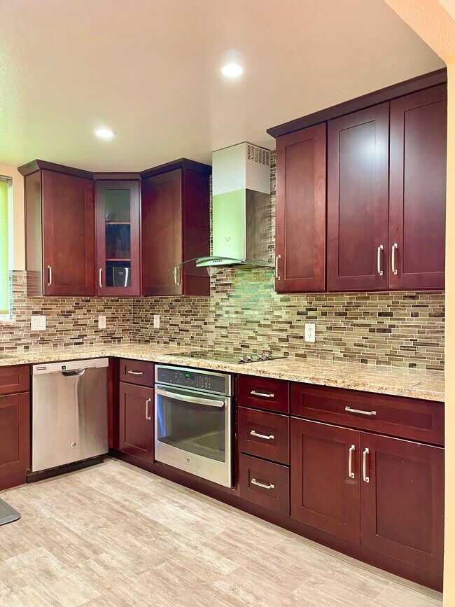 Foto del edificio - 34940 Roberts St