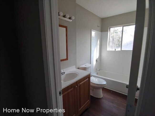 Building Photo - 3 br, 1.5 bath House - 3703 Largo Lane