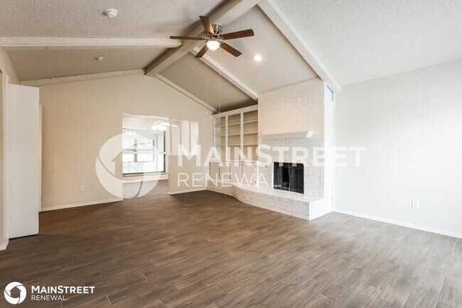 Foto del edificio - 3104 Greenwood Ct