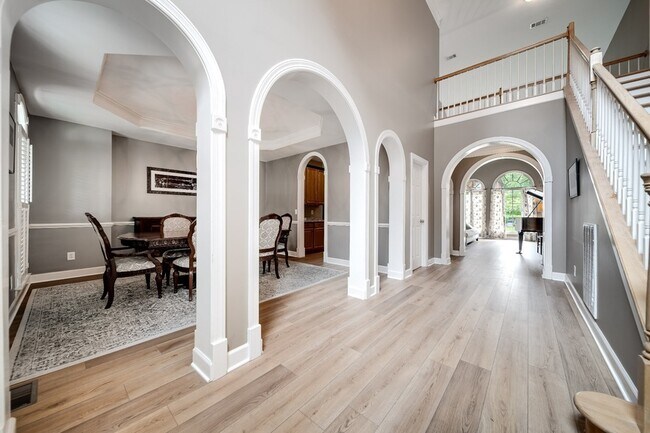 Foto del edificio - 9813 Albemarle Ln
