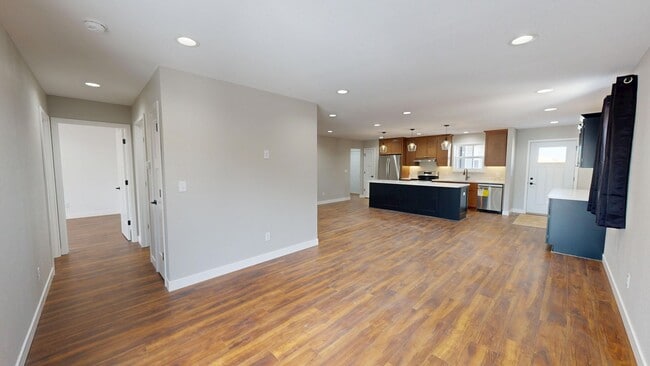 Building Photo - 2 Bedroom Twin Home for Rent