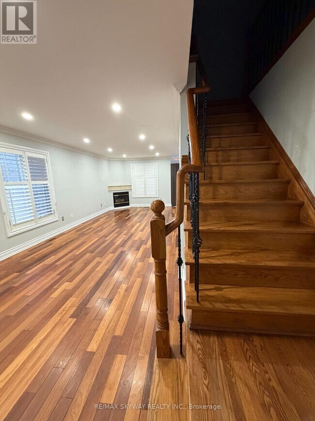 Photo du bâtiment - 83 Mint Leaf Blvd