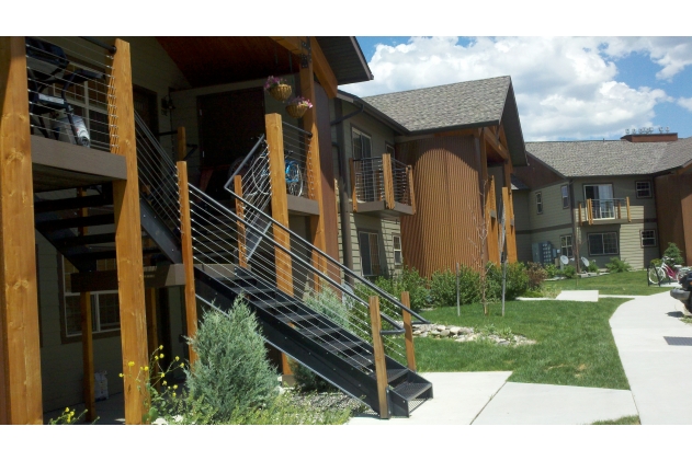Building Photo - Saddleview Apartment Homes