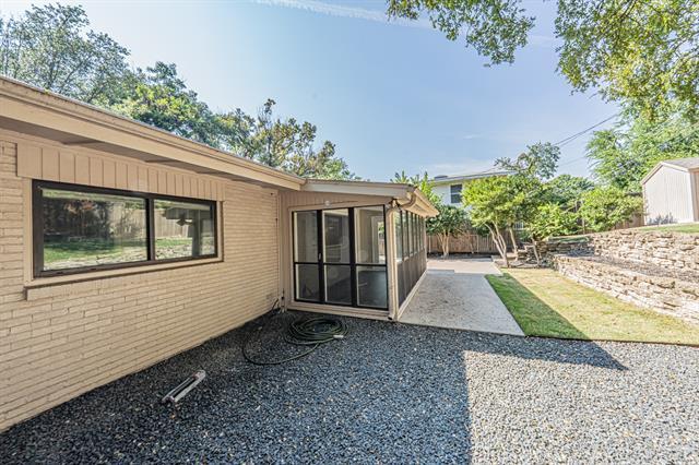 Foto del edificio - 1034 Tipperary Dr